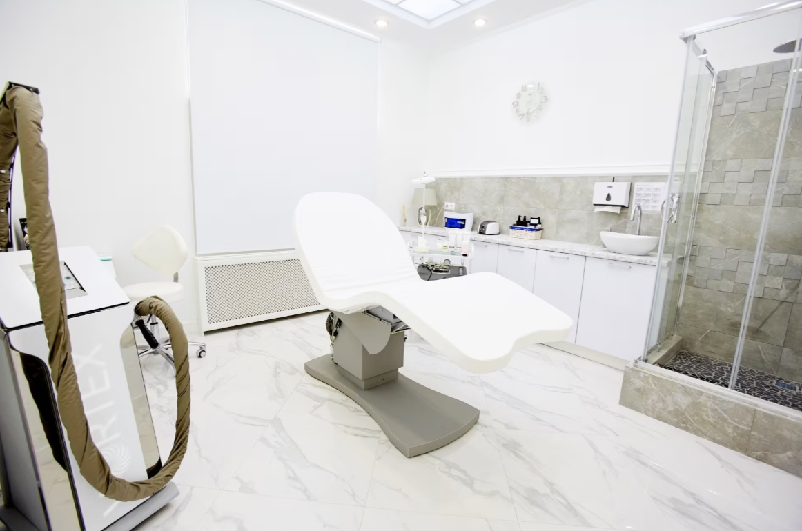 703621268__https://filllin.ru/api/media/clinic/5e169a16-868a-4198-82cf-03565e1db9ac-68d2b334d611ae3c0dcef079.png