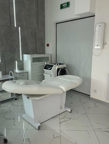 530402955__https://filllin.ru/api/media/clinic/5e3ca68f-108a-49e8-adab-2cf9ac2ea289-67618e0e145943c8628e7ed5.jpg