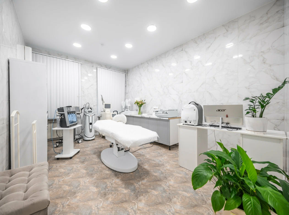 132419384__https://filllin.ru/api/media/clinic/6116eea6-e4dd-4b7f-8258-7b252c3a1e52-6641d6971b708b73903b2c1d.png