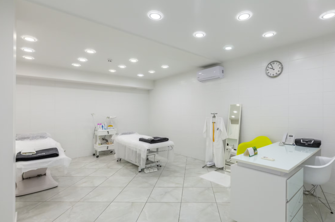112783206__https://filllin.ru/api/media/clinic/61c67d8c-b75f-426c-a4f0-bb7f07ecd123-6641d6971b708b73903b2c1d.png