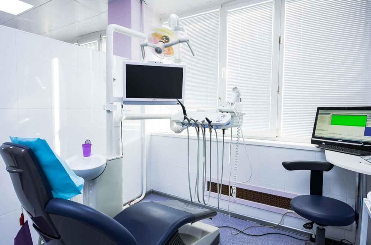 462025559__https://filllin.ru/api/media/clinic/6286f183-30ef-4460-857f-77285796c4b4-6641d6971b708b73903b2c1d.png