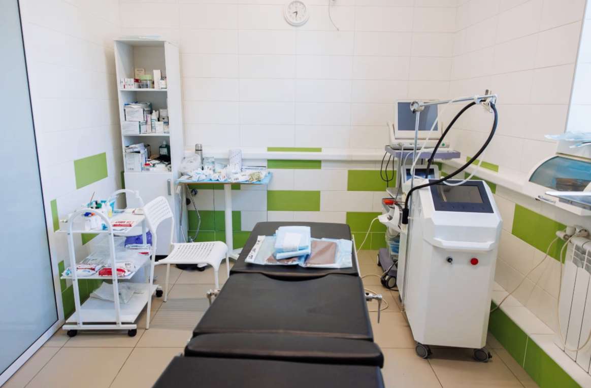 450633945__https://filllin.ru/api/media/clinic/63518c61-7508-4aeb-9c29-1af9568083fa-6641d6971b708b73903b2c1d.png