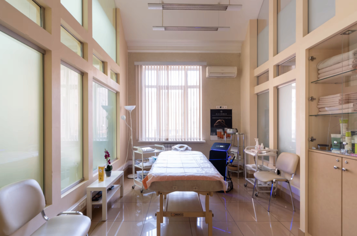 132680536__https://filllin.ru/api/media/clinic/64b8c33c-fc3f-417e-8d40-0eb99de52ef0-6641d6971b708b73903b2c1d.png