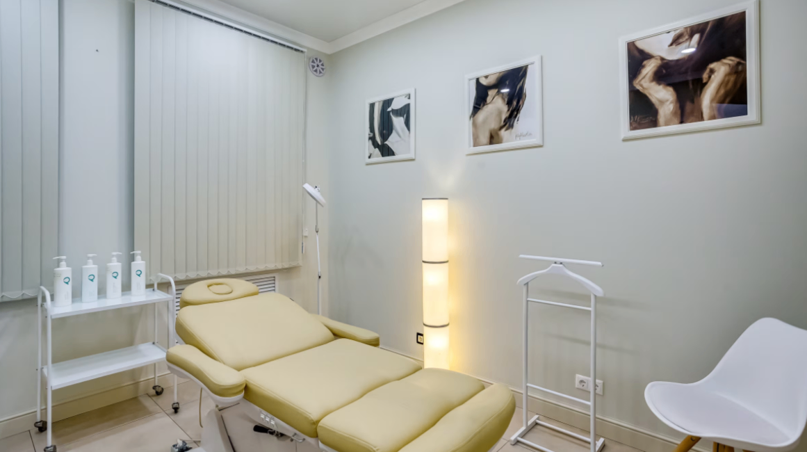 529913824__https://filllin.ru/api/media/clinic/69faecce-7c20-4adc-bc58-56b71a9de312-68d2b334d611ae3c0dcef079.png
