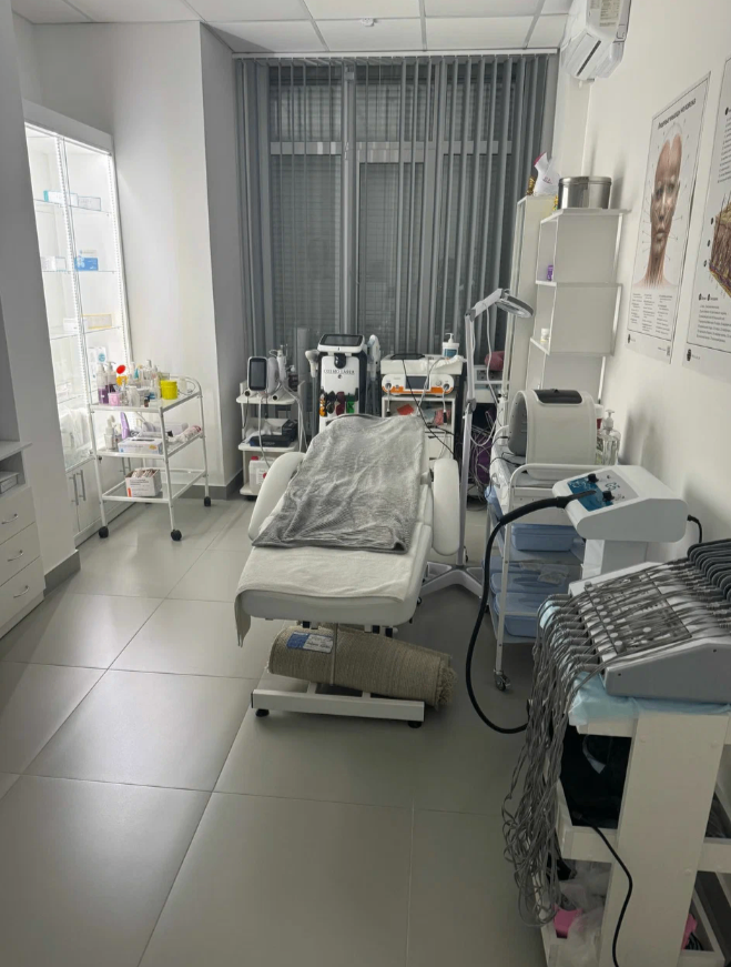 436733925__https://filllin.ru/api/media/clinic/6afe3ed3-f28e-462d-a7af-4c2907f7e5f9-67618e0e145943c8628e7ed5.png
