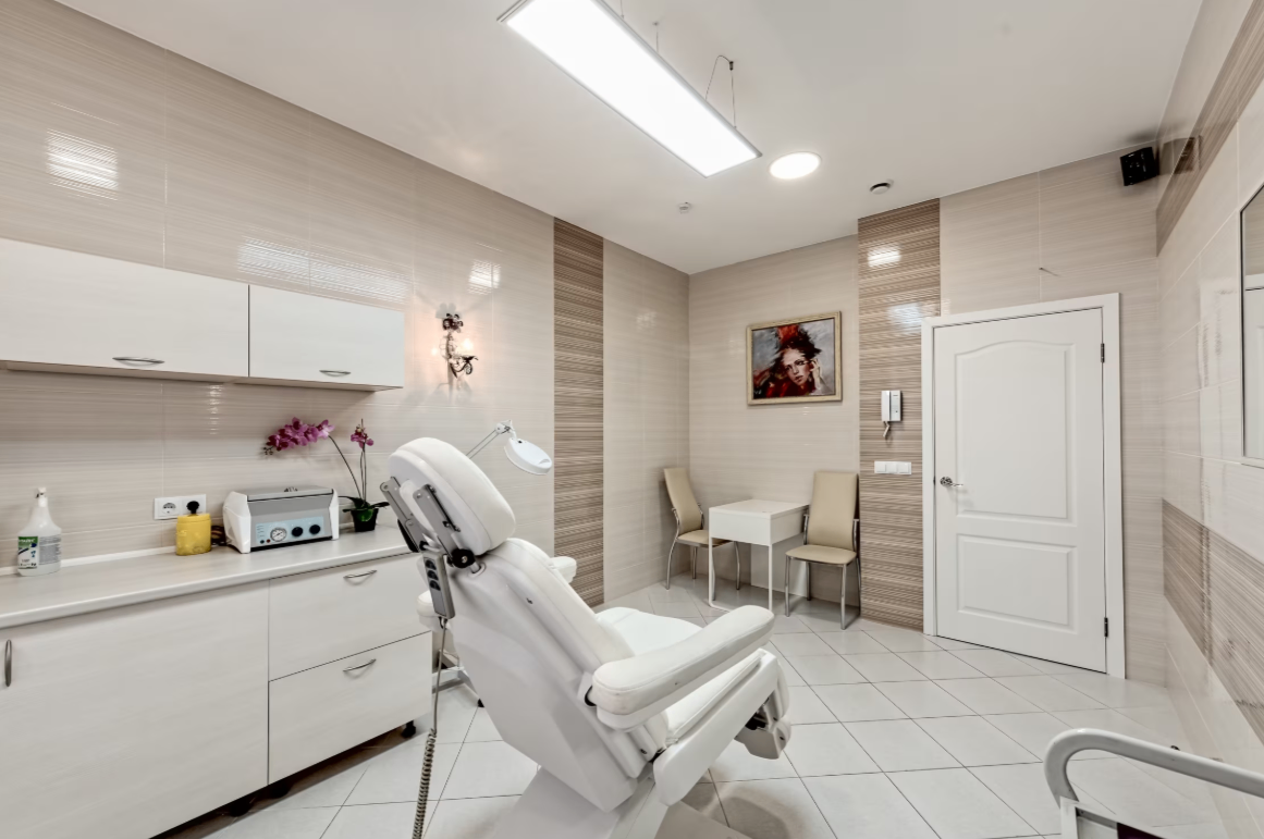 703629818__https://filllin.ru/api/media/clinic/6bd01c65-66ad-42a1-8e57-24a7f90c5ca4-68d2b334d611ae3c0dcef079.png