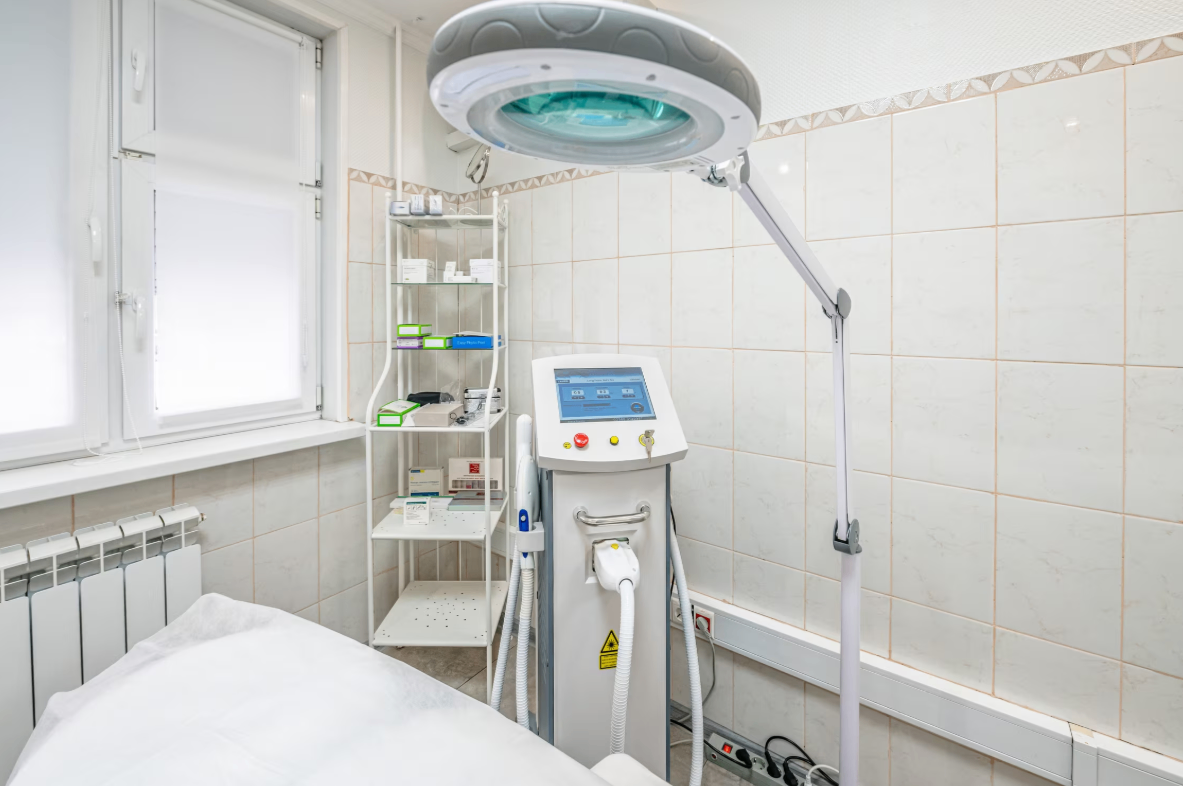 156976139__https://filllin.ru/api/media/clinic/6e5ac098-35ed-4752-ae44-397edf2d320c-6641d6971b708b73903b2c1d.png