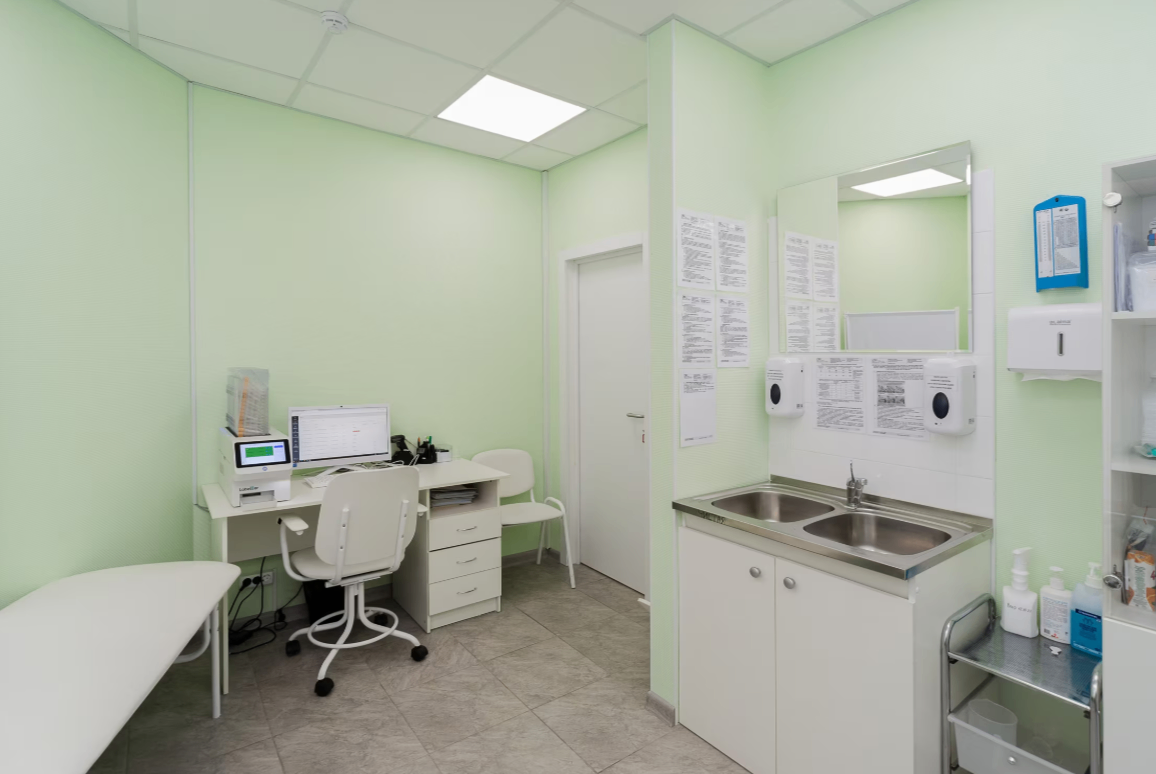 10758574__https://filllin.ru/api/media/clinic/7324e02c-0dfc-4e88-b5ba-d4f77dfe17fb-6641d6971b708b73903b2c1d.png
