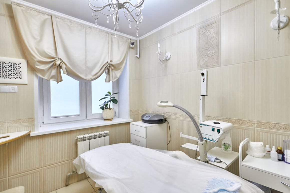 700636051__https://filllin.ru/api/media/clinic/74e53bf2-425b-4d8f-a89f-b72d419c01a2-68d2b334d611ae3c0dcef079.png