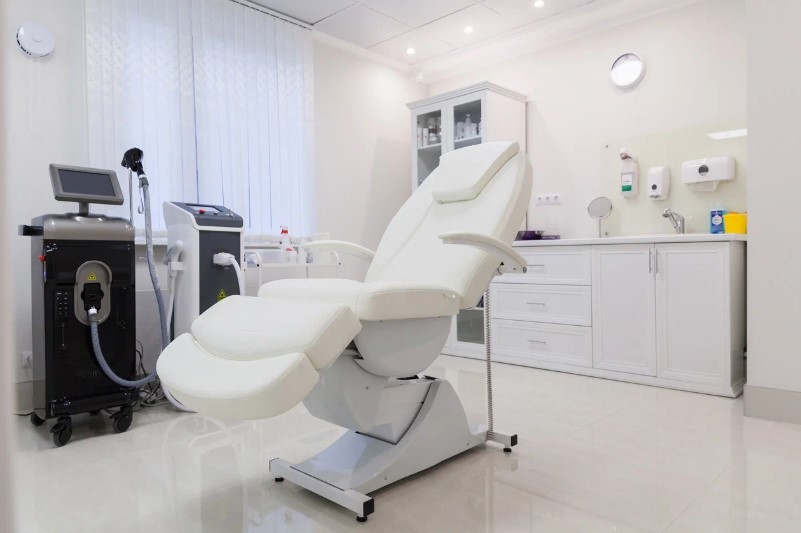 2983304__https://filllin.ru/api/media/clinic/78396251-d0d4-45c3-9fb7-4e66d9272a1b-67618e0e145943c8628e7ed5.jpg