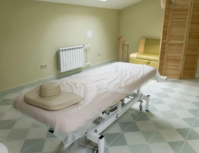 206986074__https://filllin.ru/api/media/clinic/783cbc97-9e09-45a0-9e7c-67934238f7c0-67618e0e145943c8628e7ed5.jpg