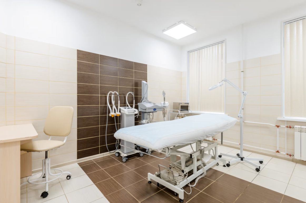 700021370__https://filllin.ru/api/media/clinic/78515432-1cb5-4f7b-8977-6d07b74d052a-68d2b334d611ae3c0dcef079.png