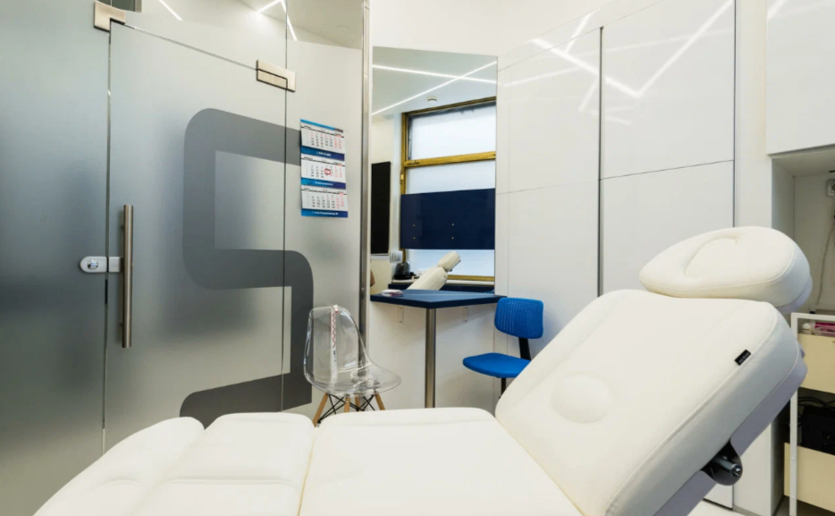 701653241__https://filllin.ru/api/media/clinic/78d87d7b-7862-441c-a810-715044cd2e82-68d2b334d611ae3c0dcef079.png