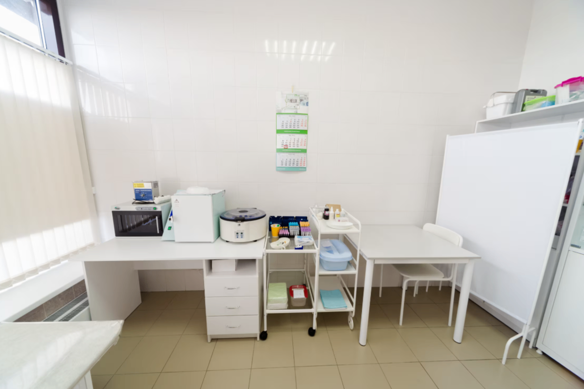 100855476__https://filllin.ru/api/media/clinic/7ac4b304-3528-47fc-adc3-56002c189238-6641d6971b708b73903b2c1d.png