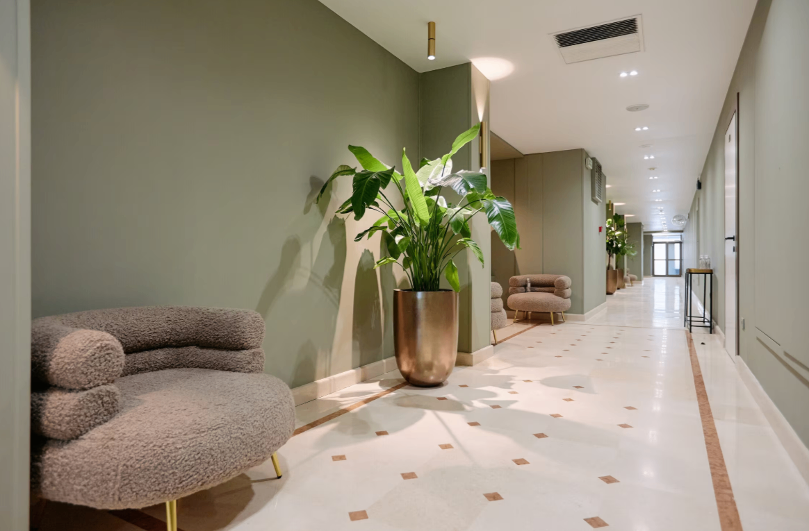 375080485__https://filllin.ru/api/media/clinic/7be14730-88df-451f-850e-998f5185f804-6641d6971b708b73903b2c1d.png