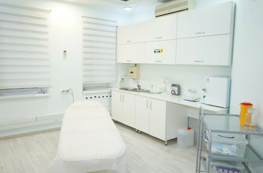 529471574__https://filllin.ru/api/media/clinic/80788860-9a7a-40f7-a729-e5f1385031df-67618e0e145943c8628e7ed5.png