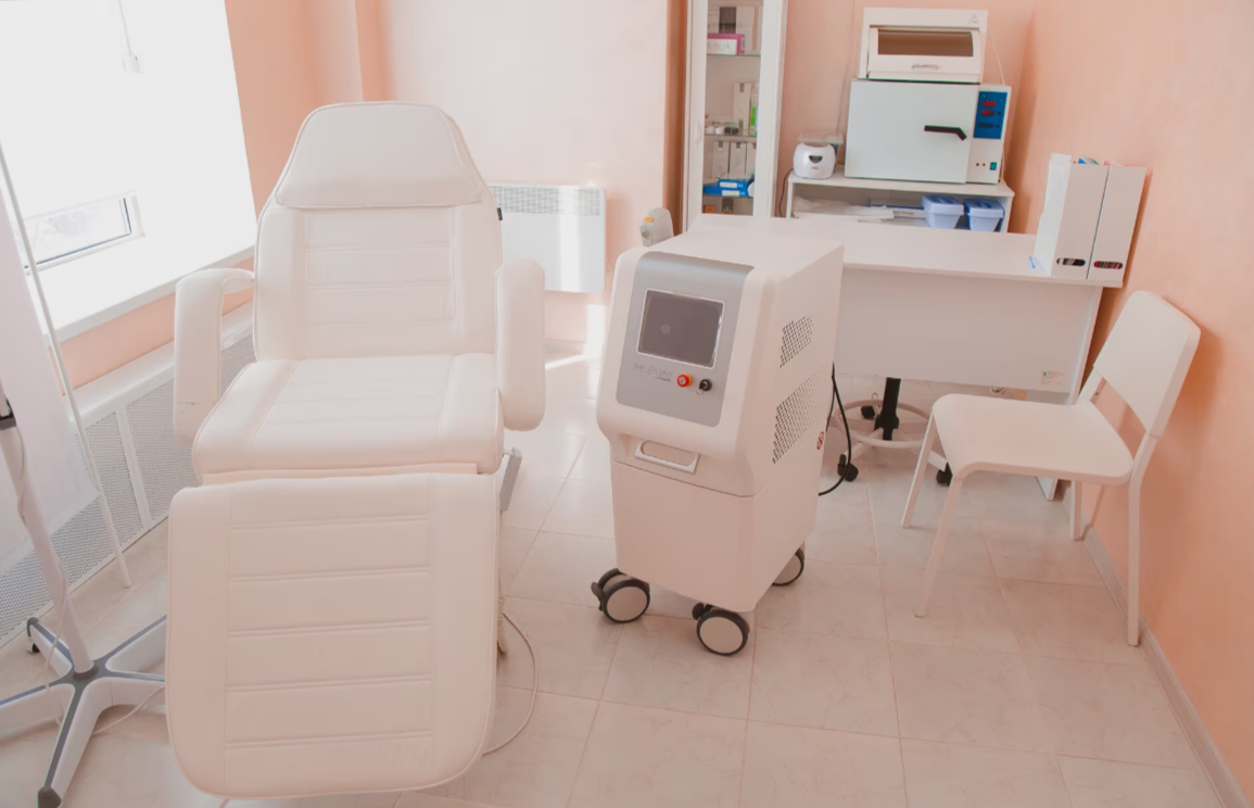 65198675__https://filllin.ru/api/media/clinic/82754bbc-cacc-4615-addb-da558089a501-6641d6971b708b73903b2c1d.png