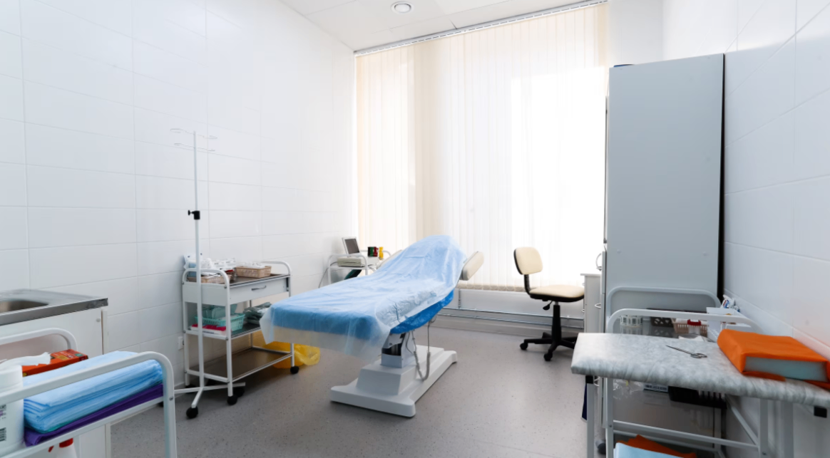 530426888__https://filllin.ru/api/media/clinic/8522efb2-4661-4a1a-b3eb-202dd420591d-68d2b334d611ae3c0dcef079.png