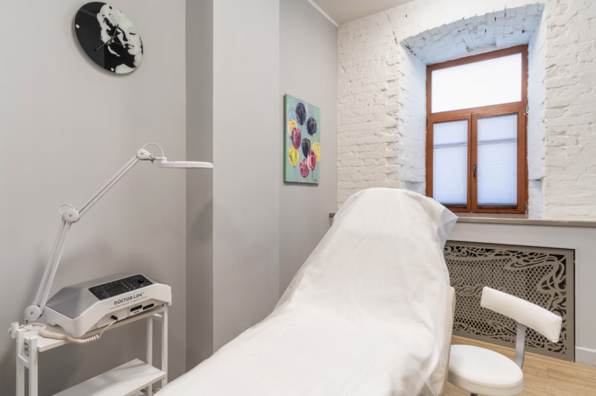 529478133__https://filllin.ru/api/media/clinic/8a1aeed8-1ff2-457f-b9b9-494debb36b12-68d2b334d611ae3c0dcef079.png