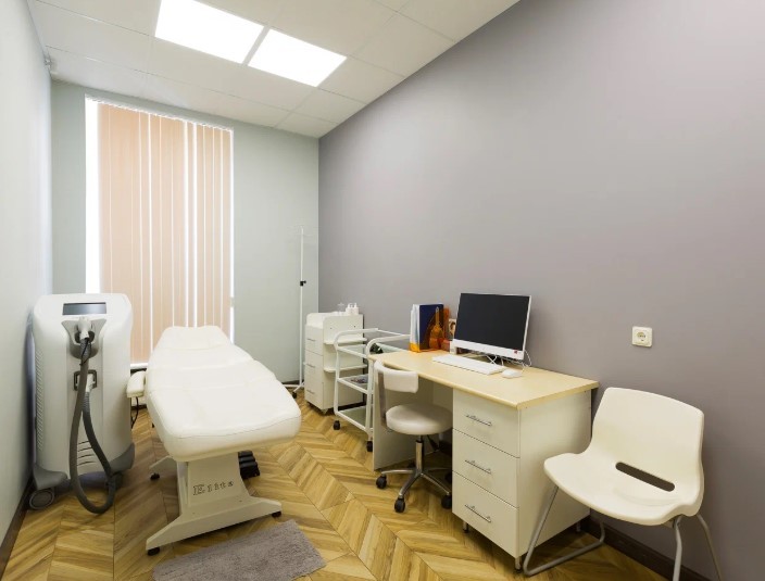 214564856__https://filllin.ru/api/media/clinic/8a714ce4-d732-46b4-989b-df80e14b27f3-67618e0e145943c8628e7ed5.jpg