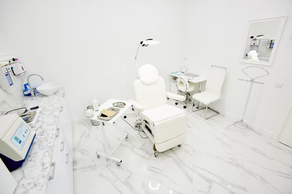 703621268__https://filllin.ru/api/media/clinic/8bb63ac4-ce0d-40ce-94be-8e8b60ddbb91-68d2b334d611ae3c0dcef079.png