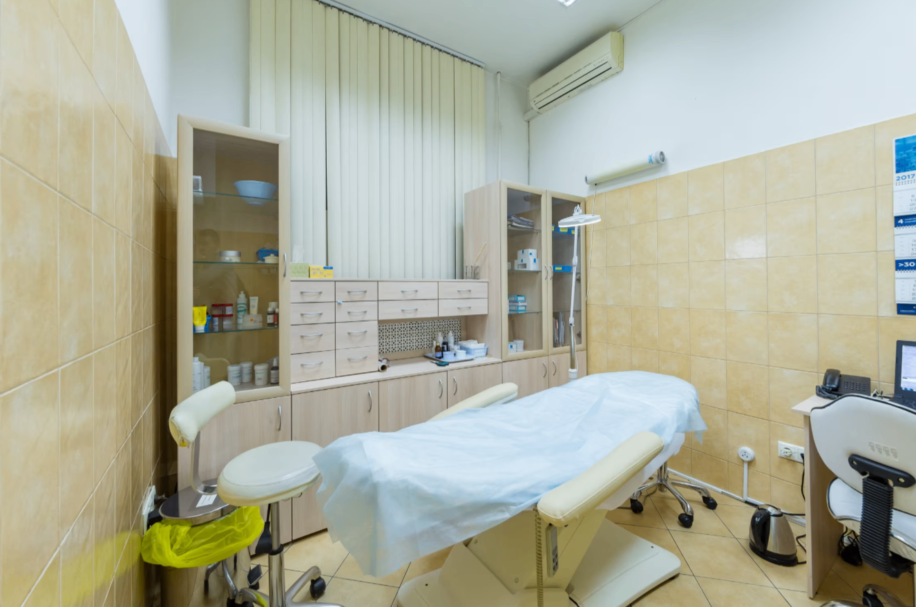 41254894__https://filllin.ru/api/media/clinic/8c3ab875-75ef-4458-a283-1387fca48c95-6641d6971b708b73903b2c1d.png