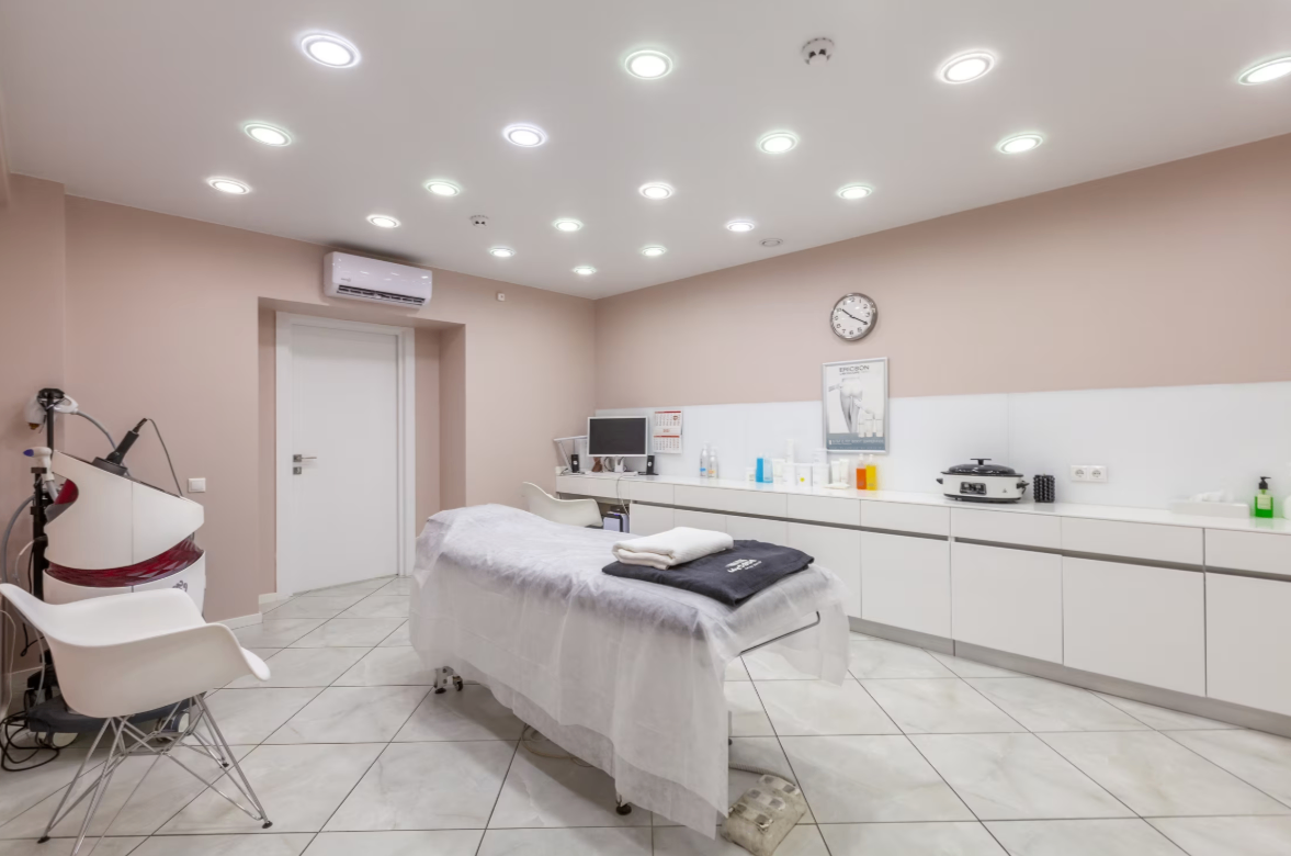 112783206__https://filllin.ru/api/media/clinic/8c67bbd4-e440-4ba5-8661-e1f862719548-6641d6971b708b73903b2c1d.png