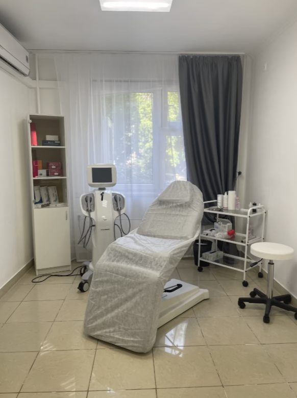 529725354__https://filllin.ru/api/media/clinic/8f886397-bbd9-48f7-8916-15212417302f-68d2b334d611ae3c0dcef079.png
