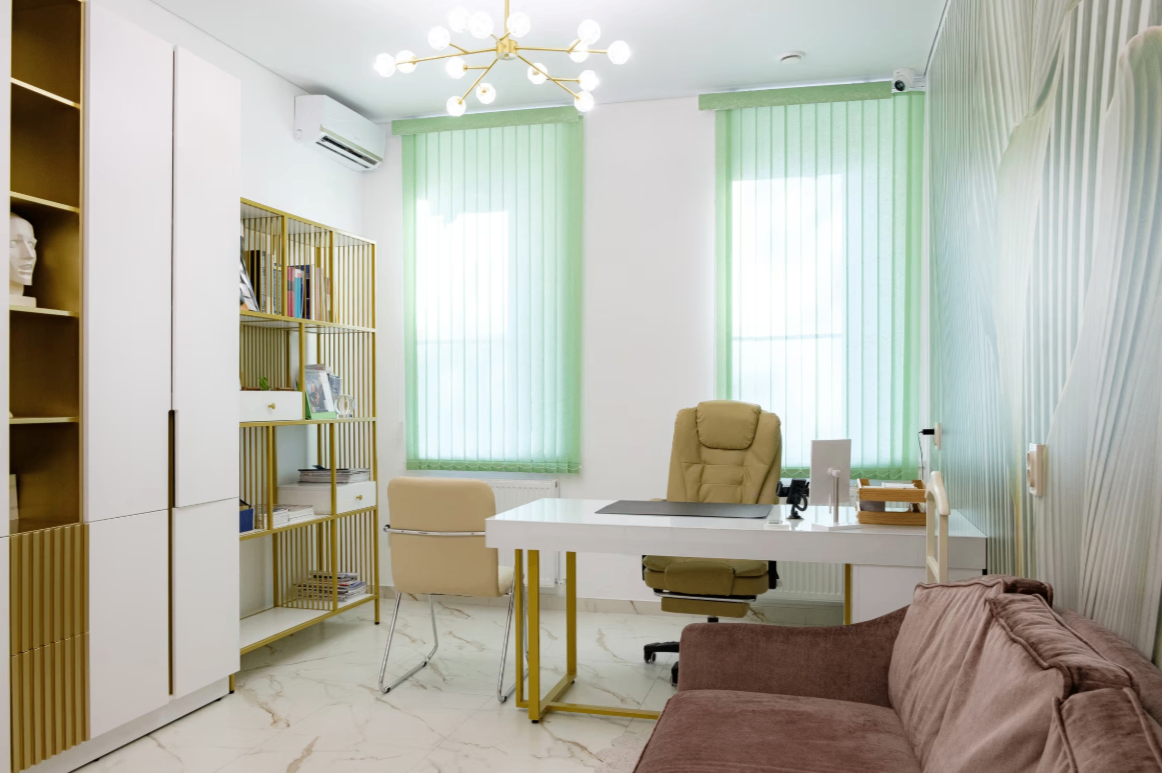 214686818__https://filllin.ru/api/media/clinic/93ee0eb9-011a-4126-a2e2-5f521b74aa1d-6641d6971b708b73903b2c1d.png