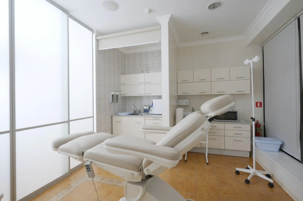 700270720__https://filllin.ru/api/media/clinic/96be7578-eb54-4e3c-b008-331c0009e499-68d2b334d611ae3c0dcef079.png