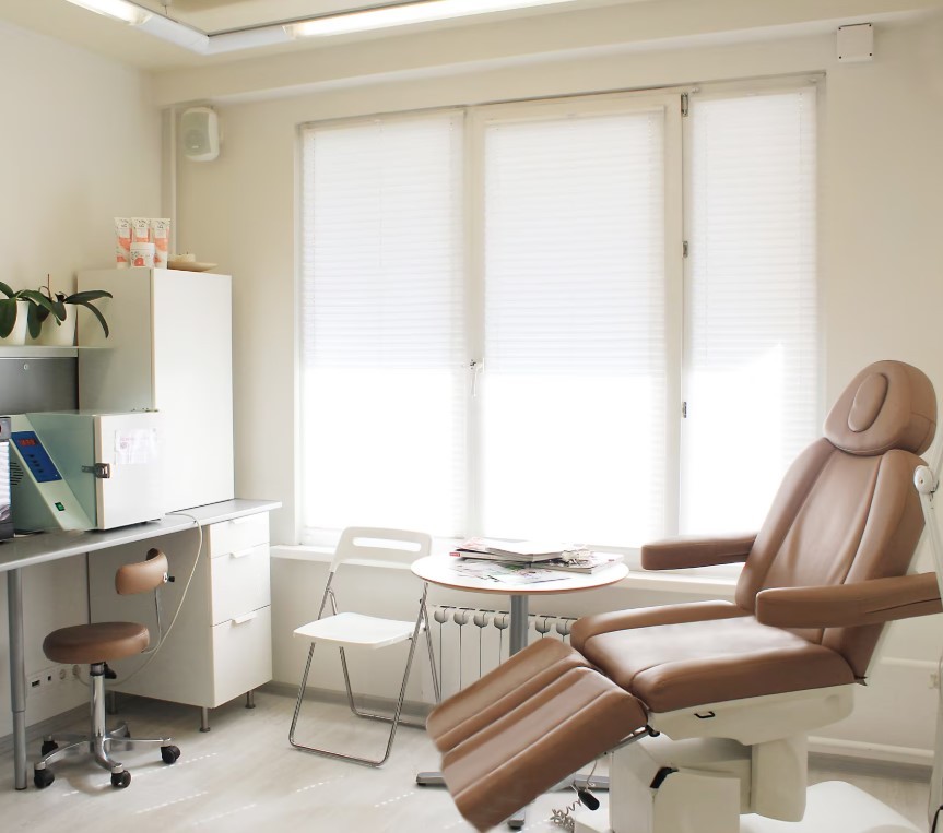 241020083__https://filllin.ru/api/media/clinic/9766f66f-9402-4aed-9241-c88a760ce5e8-67618e0e145943c8628e7ed5.jpg