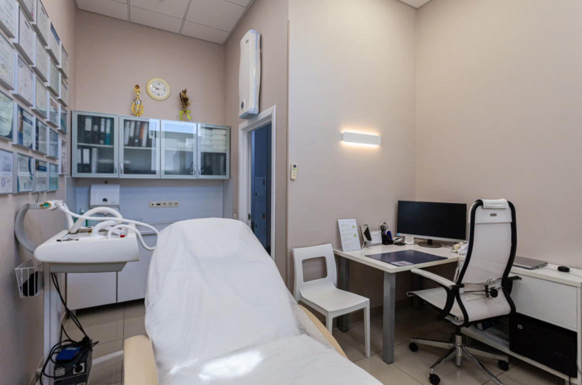 158321608__https://filllin.ru/api/media/clinic/99da6d0f-867b-4240-a887-49c002fdf890-6641d6971b708b73903b2c1d.png