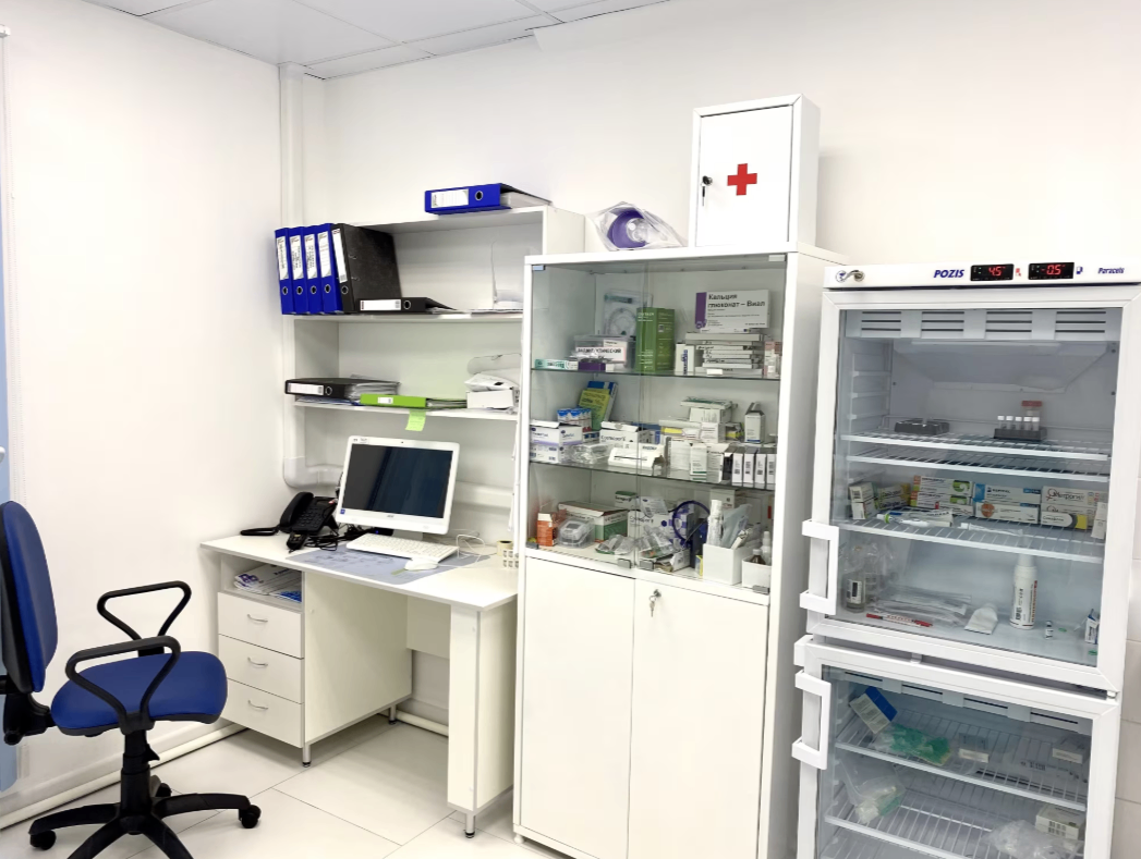 142193258__https://filllin.ru/api/media/clinic/99e3f390-e9b6-479f-b2dd-9388b6b2cd78-6641d6971b708b73903b2c1d.png