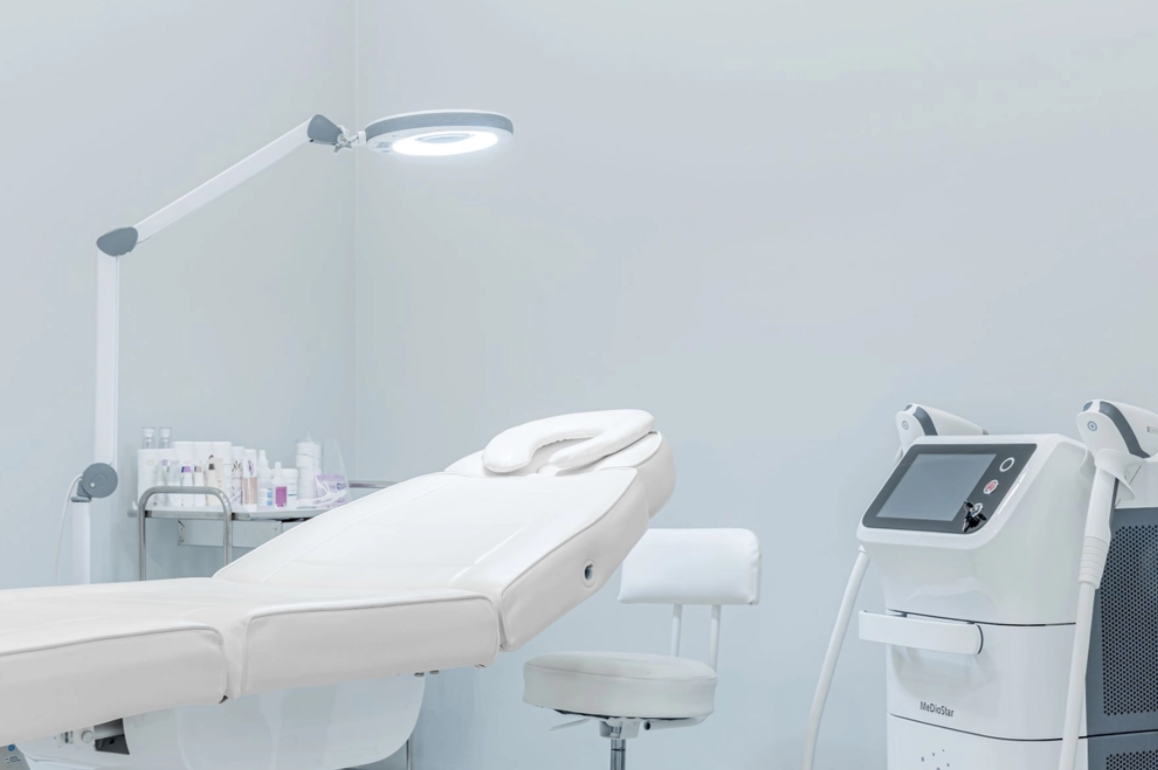 8806500__https://filllin.ru/api/media/clinic/9a213d56-6417-4096-8084-29620549f598-6641d6971b708b73903b2c1d.png