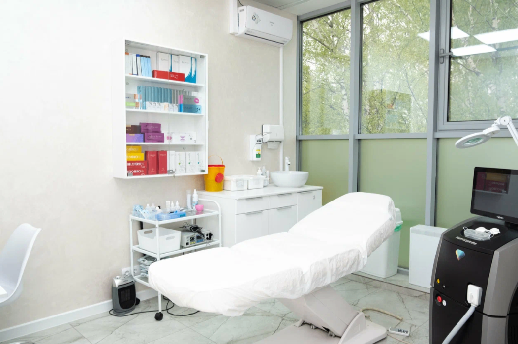 43117495__https://filllin.ru/api/media/clinic/a392ec9f-d8af-40ac-9e01-4f6617d69b39-6641d6971b708b73903b2c1d.png
