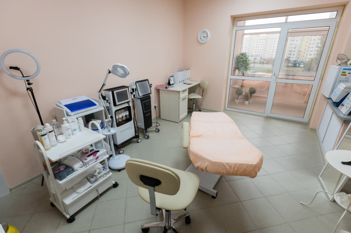 699444217__https://filllin.ru/api/media/clinic/a3b9980a-7d3d-4c49-962d-815635425d59-68d2b334d611ae3c0dcef079.png
