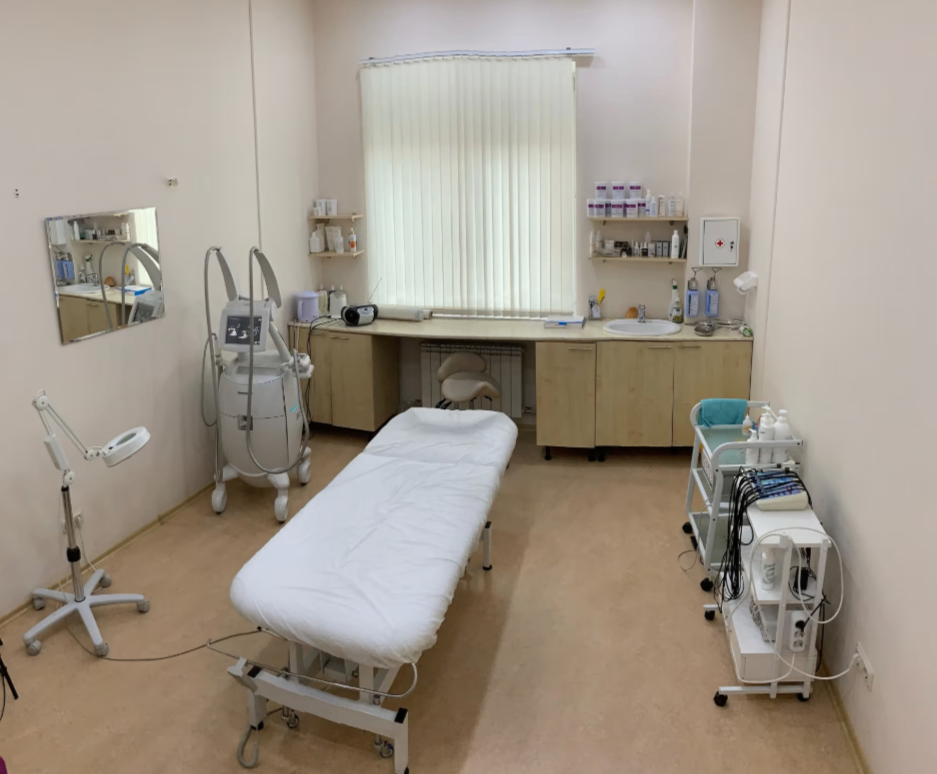 705765162__https://filllin.ru/api/media/clinic/a4fb8321-459b-4581-9066-43f4e1a51794-68d2b334d611ae3c0dcef079.png