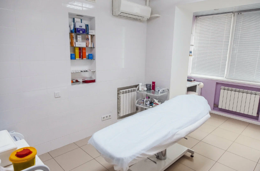 700129036__https://filllin.ru/api/media/clinic/a6dd3b7f-27d5-4110-90bc-b2eeab1c39a4-68d2b334d611ae3c0dcef079.png