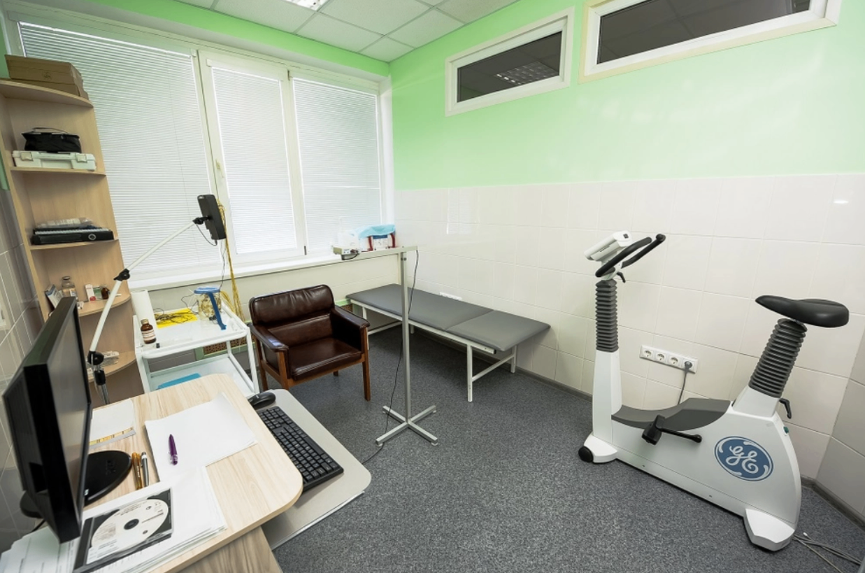 462025559__https://filllin.ru/api/media/clinic/a7b8b25c-f04c-480a-b449-fe5a71a9195e-6641d6971b708b73903b2c1d.png