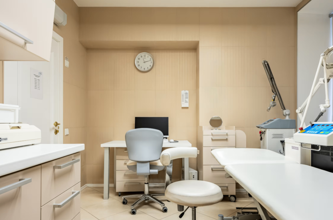 705798494__https://filllin.ru/api/media/clinic/a86bd05f-af73-435a-9c56-88eaf5714db9-68d2b334d611ae3c0dcef079.png