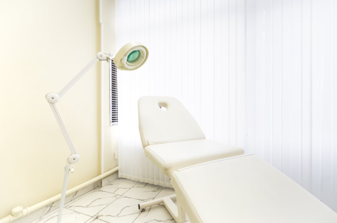 529660271__https://filllin.ru/api/media/clinic/af88ec9e-94a2-42b4-8a80-5e81efc4ab6b-6641d6971b708b73903b2c1d.png