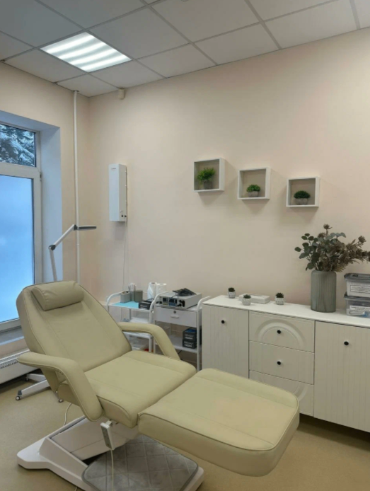 437810590__https://filllin.ru/api/media/clinic/b0702cec-cee5-4aea-8eb6-ac3ca639df2f-6641d6971b708b73903b2c1d.png