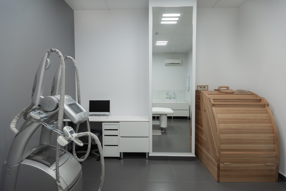 312492056__https://filllin.ru/api/media/clinic/b25e6f49-bf30-4bac-a0fd-7355c64da97f-6641d6971b708b73903b2c1d.jpg