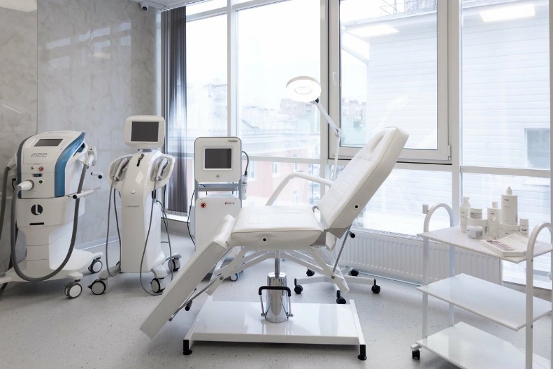329331896__https://filllin.ru/api/media/clinic/b464dc45-6973-4f37-9380-6f87c6073fdc-67618e0e145943c8628e7ed5.jpg