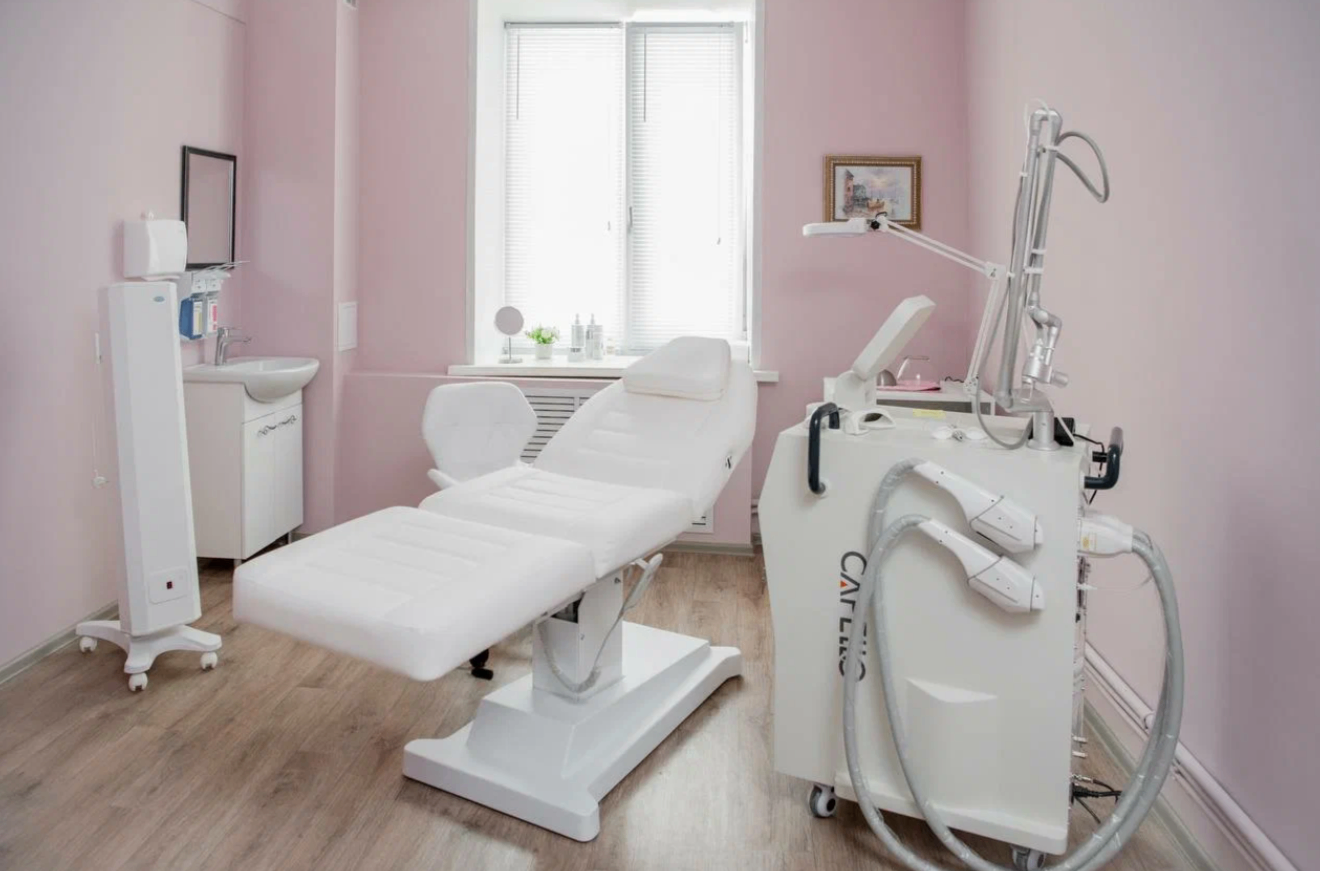 714802828__https://filllin.ru/api/media/clinic/b49f8aab-a51c-4ca6-810b-3ce51bb733a0-68d2b334d611ae3c0dcef079.png