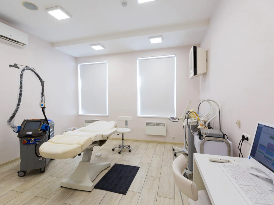 373274662__https://filllin.ru/api/media/clinic/b93b61ab-3395-4f53-9c7e-6dc23cc2571d-6641d6971b708b73903b2c1d.png