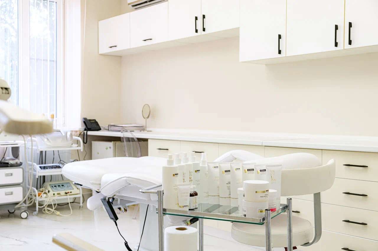 214686818__https://filllin.ru/api/media/clinic/bde4552b-5f7b-4388-a1ea-e4332aa7c226-6641d6971b708b73903b2c1d.jpg