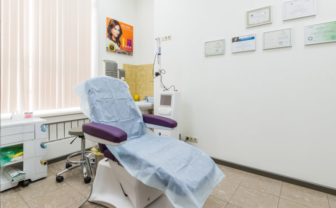 6818597__https://filllin.ru/api/media/clinic/be349fed-b5e9-49ca-b3ec-29efb088ac3b-6641d6971b708b73903b2c1d.png