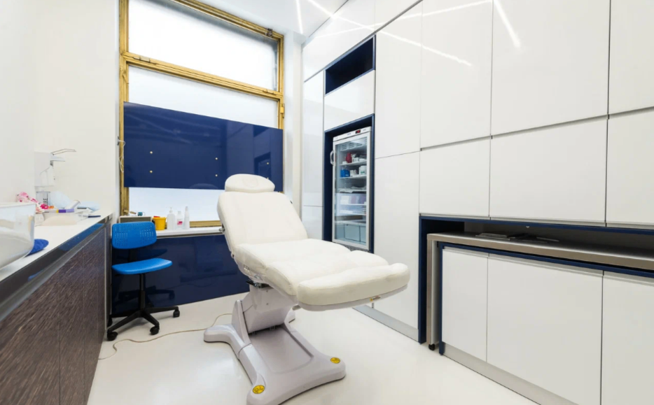 701653241__https://filllin.ru/api/media/clinic/c3945fca-7f46-4b03-95f5-37da240153c9-68d2b334d611ae3c0dcef079.png