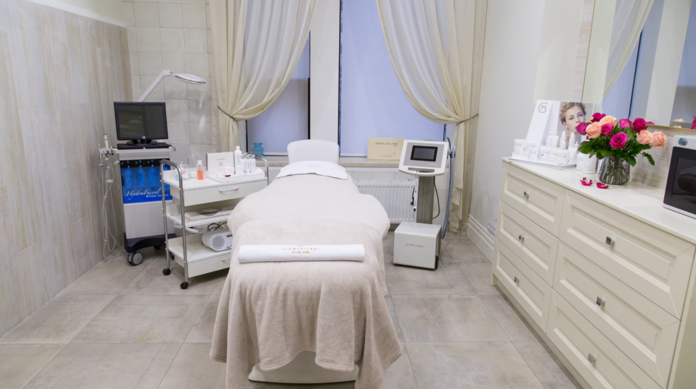 352219654__https://filllin.ru/api/media/clinic/c8aa9e02-207b-441d-ab79-ead5289994a4-6641d6971b708b73903b2c1d.png